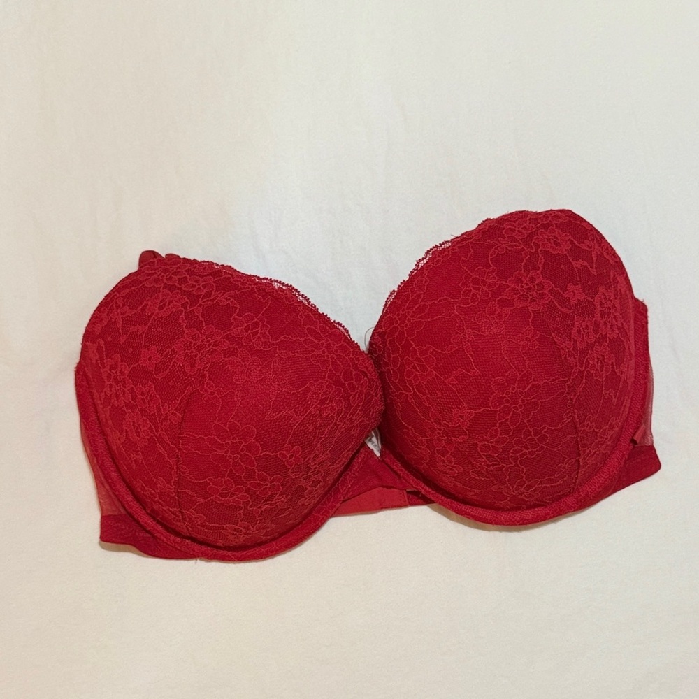 Victoria’s Secret Sexy Tee Posey Lace Push-Up Bra